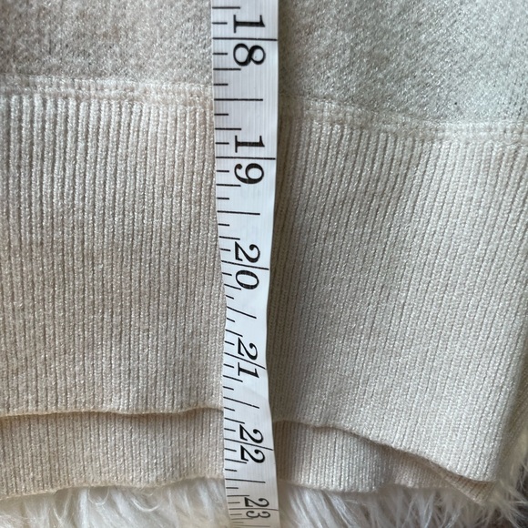 Gilli Colorblock Paris Sweatshirt - Picture 4 of 4